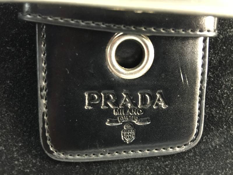 lot 3013 image: Prada Womens black HandBag