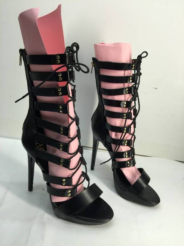 lot 3038 image: DEB HIGH HEELS SIZE 10