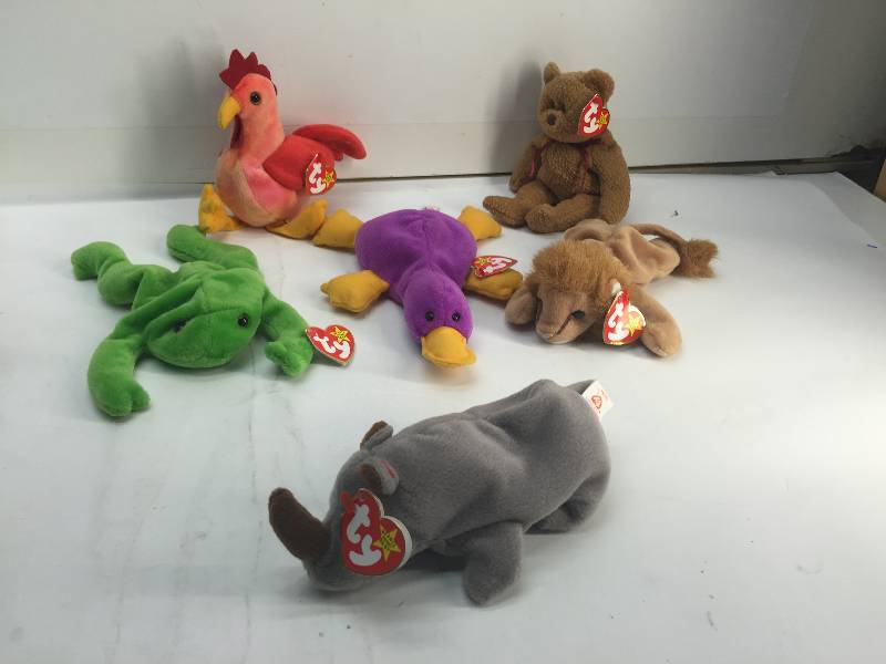lot 3095 image: Lot OF 6 TY BEANIE BABIES COLLECTIONS
