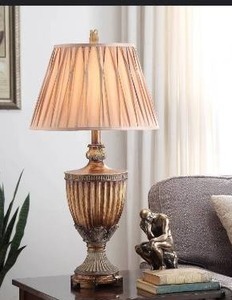 lot 97599 image: Gracewood Hollow Auxier Classic Bronze-finish Table Lamp