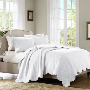 lot 97610 image: Madison Park Marino White Reversible Scalloped Edge Coverlet Set