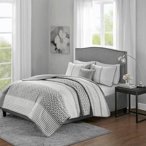 lot 97663 image: Madison Park Christian Grey 4 Piece Jacquard Coverlet Set