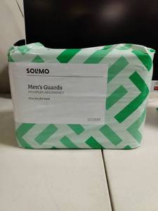 lot 40731 image: Solimo Men��s Guards Maximum Absorbency One Size Fits Most 52 Ct