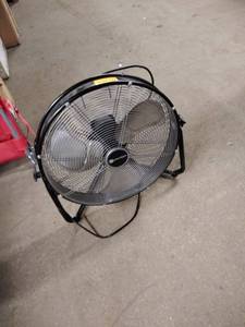 lot 22510 image: utilitech black fan