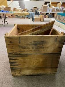 lot 2 image: Burroughs Wood Adding Machine Crate (Crate Only)