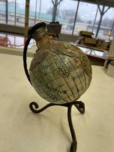 lot 37 image: McCormick Vodka Decanter - Globe