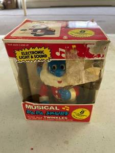 lot 69 image: Musical Papa Smurf New In Box