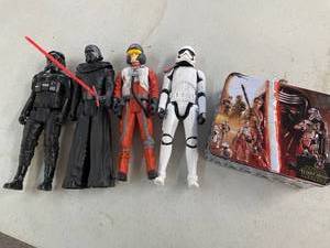 lot 72 image: LOT Stars Lunch Box  Hasbro Star Wars Large Figurines Kylo Ren, Rebel X Wing Fighter, Storm Trooper, Tie Fighter Pilot