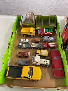 lot 83 image: HUGE LOT Misc Toy Cars