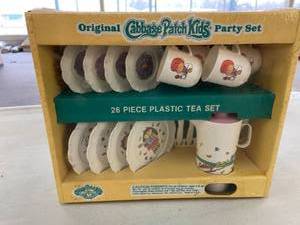 lot 95 image: Cabbage Patch Kids Tea Party Set (New In Box)