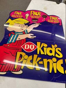 lot 118 image: LARGE 1996 Dairy Queen Menu Sign