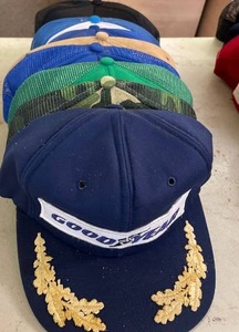 lot 138 image: (8) Vintage Trucker Hats, Farm Bureau, Gladstone Mo, Ducks Unlimited