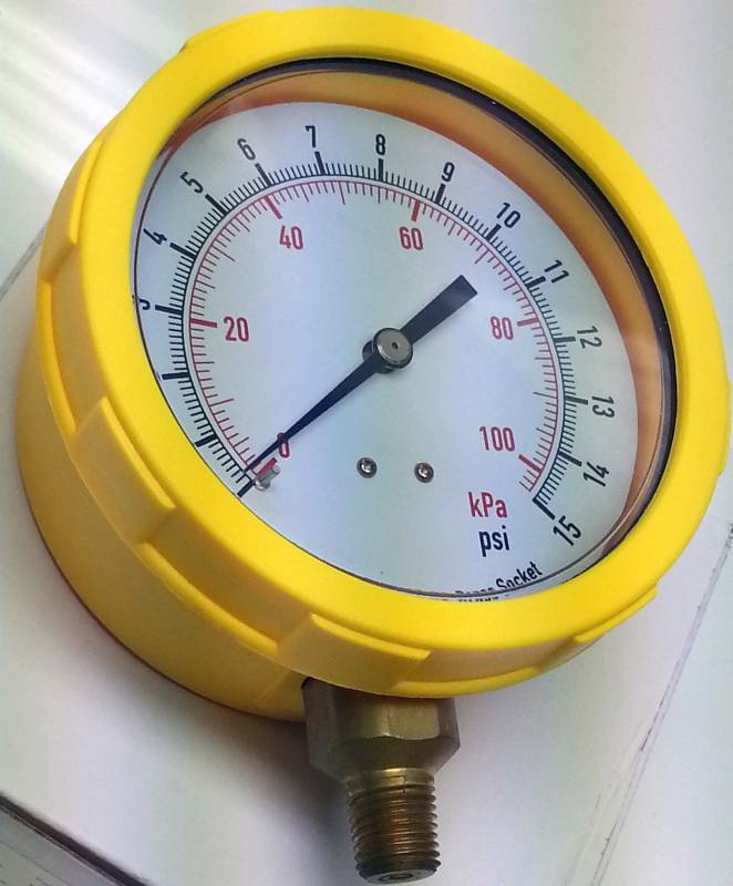 lot 9033-2 image: Grainger 4EFJ7 4 0-15 PSI 0 to 100 kPa Range Pressure Gauge ABS case Poly lens.