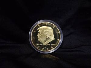 lot 3956 image: Trump Coin