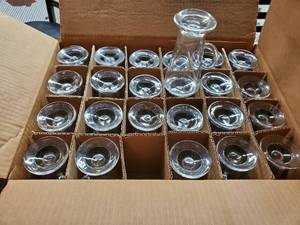 lot 3026 image: Lot of 24 Bar Hot Glasseswith Handle. Libbey.