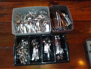 lot 1050 image: Huge Lot of Silverware