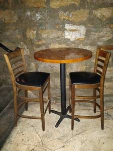 lot 1080 image: Small Wooden Round Bar Table With 2 Stools