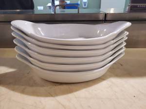 lot 2534 image: 6 Ramikin Boats