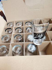 lot 2543 image: Lot of 15 Schlitz Bar Glasses