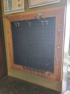 lot 2544 image: Rustic Wooden Frame Peg Board