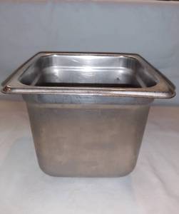 lot 2604 image: Stainless Steel Quarter Drop Pan