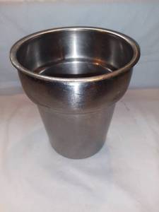 lot 2654 image: Stainless Steel Dura-Ware Circular Drop Pan 8 Inches Deep