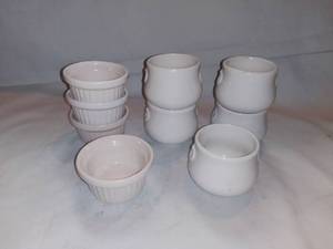 lot 2686 image: Lot of 9 Small Various Shapes Glass Ramikens