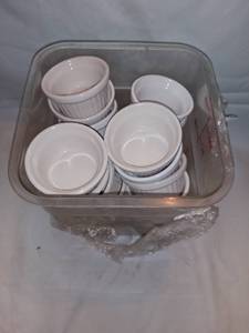 lot 2689 image: Lot of 27 Small Glass Ramikens in Plastic Tub