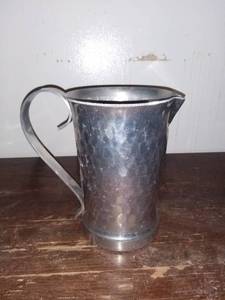 lot 2830 image: Stainless Steel Metal Pitcher with Handle
