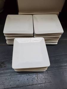 lot 5013 image: Lot of 30 Appetizer Plates - Various Brands
