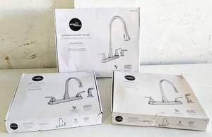 lot 3234 image: 2 Project Source Kitchen Faucets - Hi-Arc & Side Spray  1 Pull-Down Faucet for Parts
