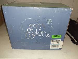 lot 3422 image: Earth  Eden Baby Diapers - Size 3 - 180 Count