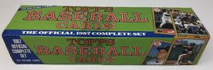 lot 1105 image: Complete Factory Sealed 1987 Topps Set - 792 Baseball Cards - With Mint Bo Jackson, Barry Bonds, Mark McGwire Rookies & More