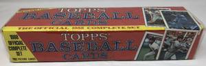 lot 1106 image: Complete Factory Sealed 1988 Topps Set - 792 Baseball Cards - With Mint Tom Glavine Rookie