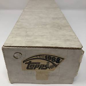 lot 1113 image: Complete 1988 Topps Set - 792 Baseball Cards - Tom Glavine Rookie