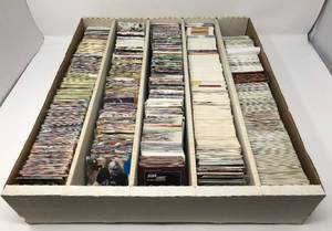 lot 1144 image: Large 5,000 Count Five Row Box of Sports Trading Cards