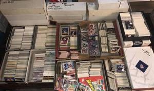 lot 1169 image: 10,000 - 12,000 Random Baseball & Other Sports Cards