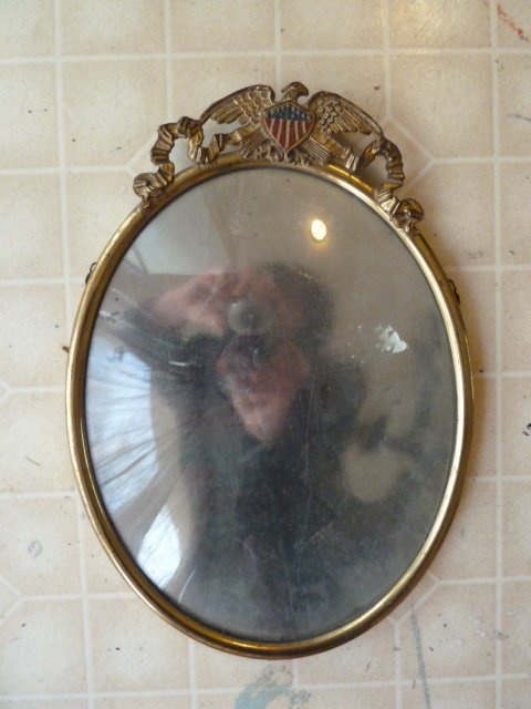 lot 130 image: OVAL BUBBLE GLASS FRAME with EAGLE & Mirror
