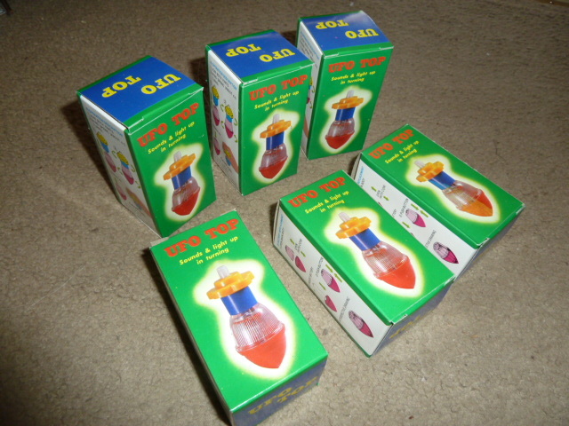 lot 385 image: 1950s UFO TOPS lot of 6 still in the boxes