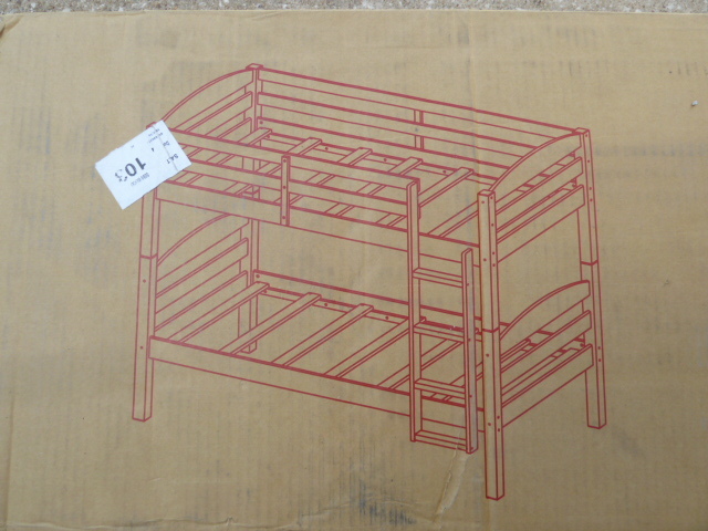 lot 400 image: TWIN OVER TWIN BUNKBED - STORE RETURN