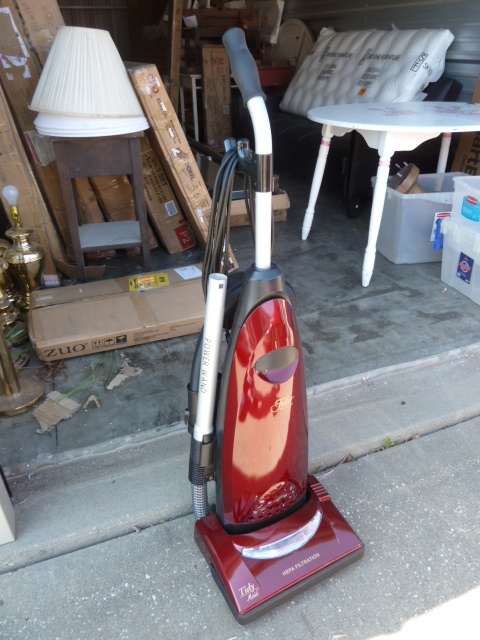lot 448 image: FULLER VACUUM CLEANER