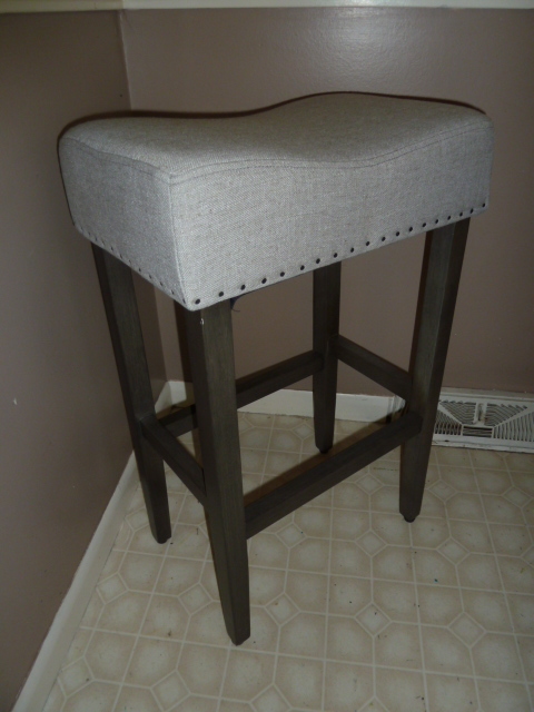 lot 528 image: BRAND NEW BARSTOOL...GREY WITH NAILHEADS
