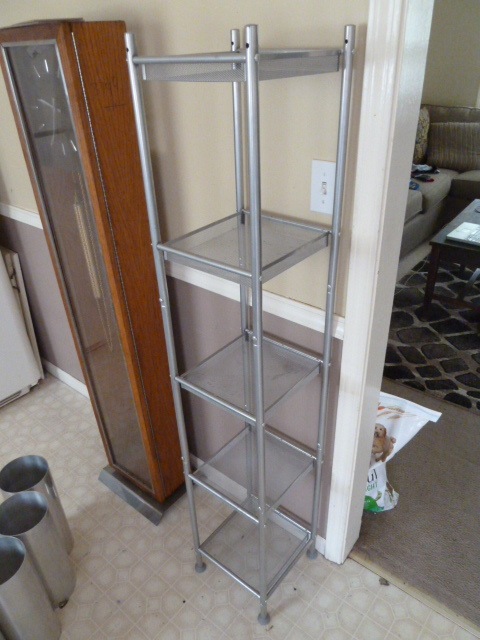 lot 272 image: 5 TIER METAL SHELVING