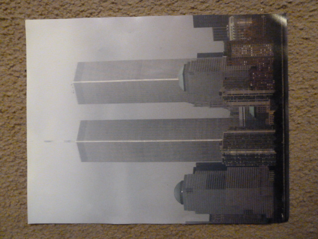 lot 304 image: 8 X 11 PHOTO OF WORLD TRADE CENTER BUILDINGS