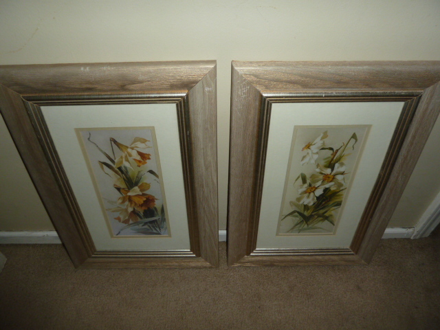 lot 294 image: PAIR OF MATCHING WALL ART