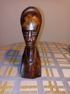 lot 2054 image: Nice Carved Wooden Bust Of A Tribal Woman