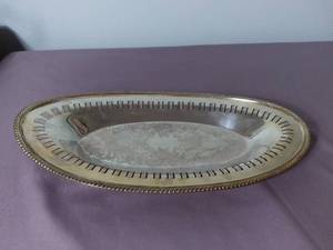 lot 2109 image: Silver Plated W.M. A Rogers Decorative Platter