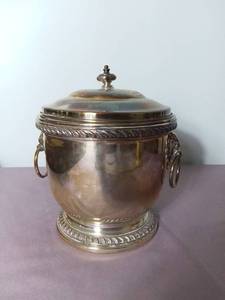 lot 2127 image: Antique Poole Silver Company Silver Plated Insulated Ice Bucket with Handles and Lid