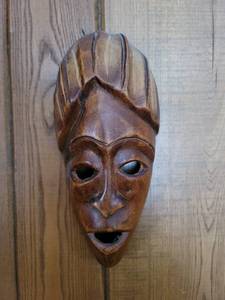 lot 3002 image: Wooden Hand Carved Warrior Mask