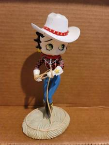 lot 3035 image: Cowgirl Betty Boop Figurine